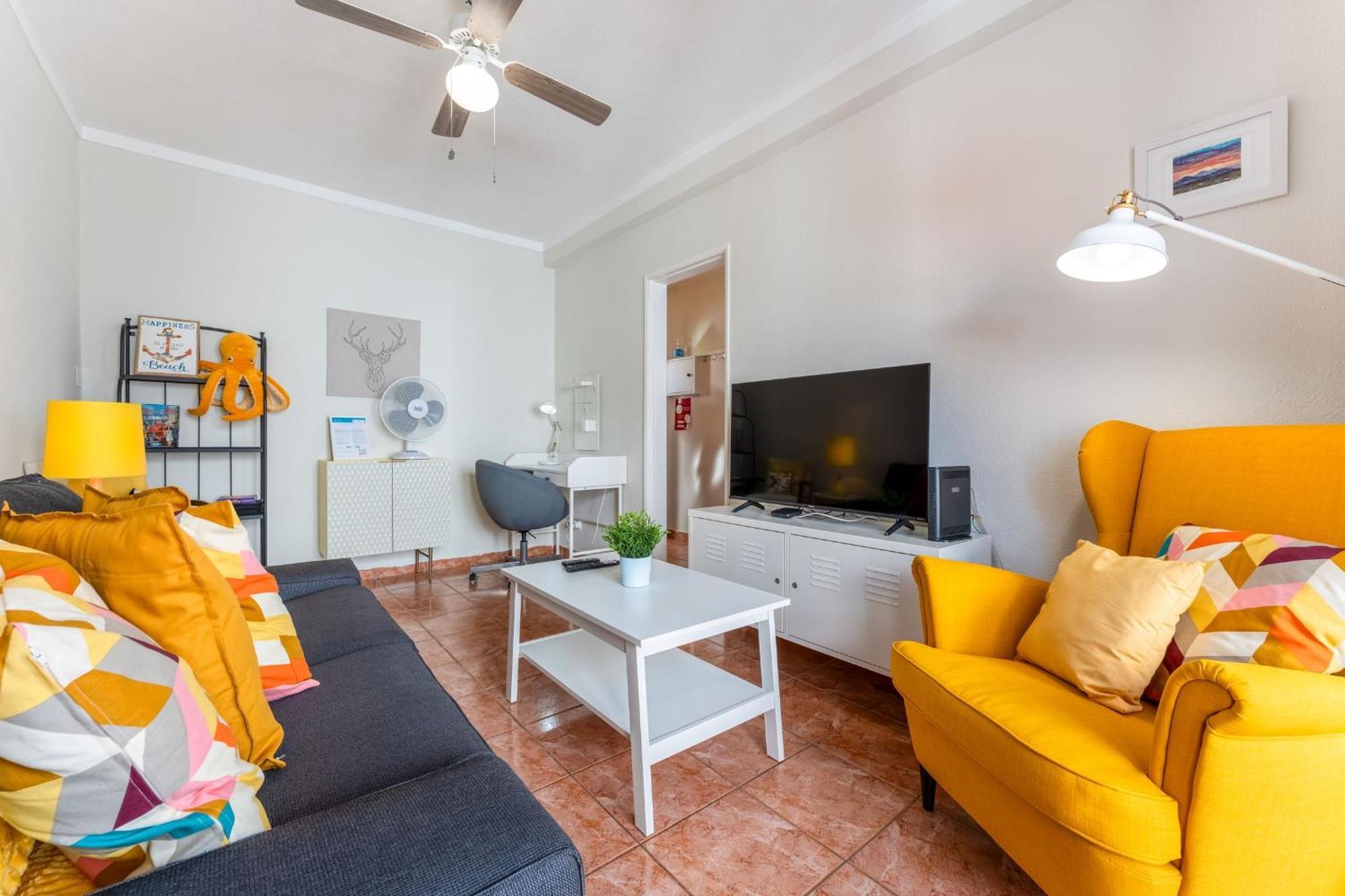 Comfy Flat W/ Rooftop Beach View By Lovelystay Burgau Exterior foto